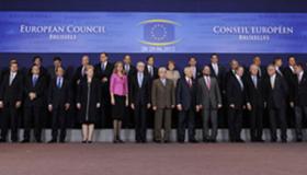 قادة الاتحاد الاوروبي يبحثون في قمتهم اليوم ازمة الهجرة وامكانية خروج بريطانيا