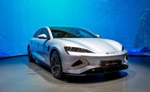 صناعة سيارات البنزين الصينية هل من الممكن أن تختفي بسبب المركبات الكهربائية ؟