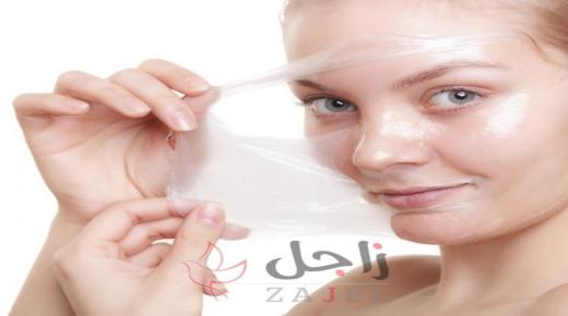 الطريقة الصحيحة لتقشير الوجه في الشتاء