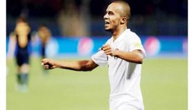 الأردني البخيت يتلقى عرضين للعب في قطر