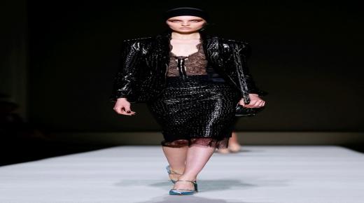 توم فورد يفتتح أسبوع الموضة بنيويورك بعرض كلاسيكي فاخر…