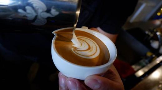 أساطير حول القهوة وهل تزيل الكالسيوم