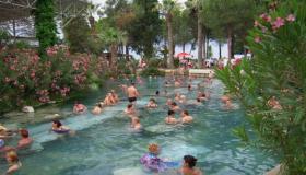 أقل نسبة إصابة بـ COVID-19 في مناطق المنتجعات بتركيا