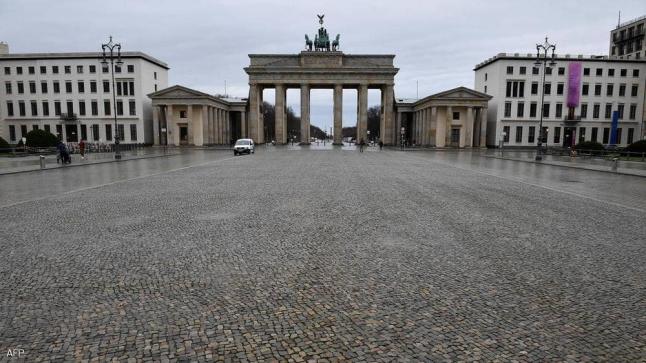 ألمانيا تبحث تمديد الإغلاق لمواجهة كورونا وسلالاته المتحورة