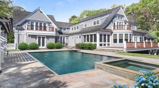 ابن ترامب باع قصره في نيويوك.. وربح مبلغا كبيرا