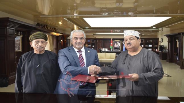 تجديد اتفاقية الارتباط الأكاديمي بين جامعة عمان الأهلية وكلية الزهراء العُمانية