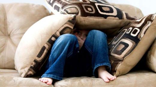 اسباب الغيرة عند الطفل مع التعريف