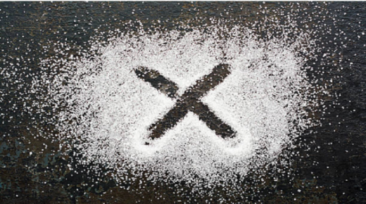 هل  يؤثر وقف تناولك السكر على جسمك؟