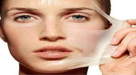 افضل طرق تقشير البشرة الدهنية