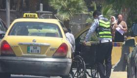 الأمن العام يستجيب لاستغاثة مريض مقعد