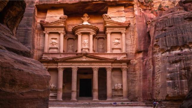 السياحة : سنواصل التطوير لضمان بقاء الأردن ضمن أفضل الوجهات السياحية