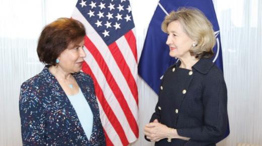 البحرين تشارك في اجتماع دول مبادرة إسطنبول