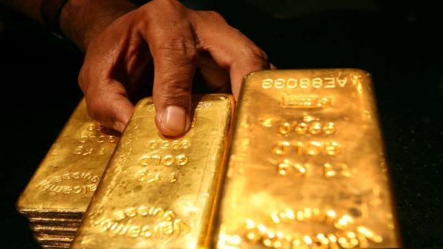 الذهب يصعد مع انخفاض عائدات السندات الأمريكية رغم ارتفاع الدولار