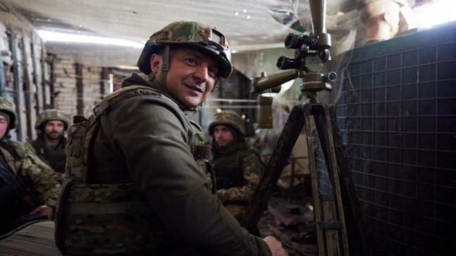 زيلينسكي: الجيش الروسي يتلقى اكبر ضربة له منذ عقود