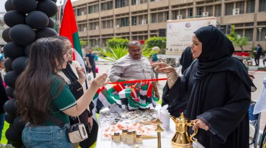 “الشارقة للتراث” يبرز الموروث الإماراتي في ملتقى الثقافات بجامعة القاهرة