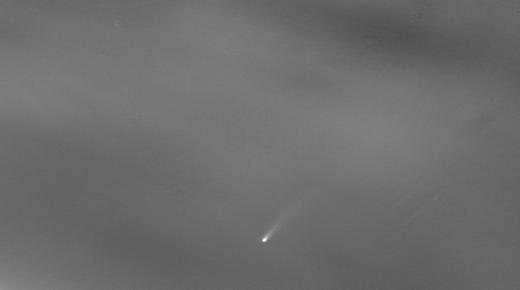 “الفلك الدولي” : مذنب أطلس يشاهد بالعين المجردة خلال الأيام القادمة