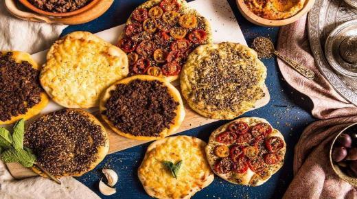 طريقة عمل المناقيش الشامية