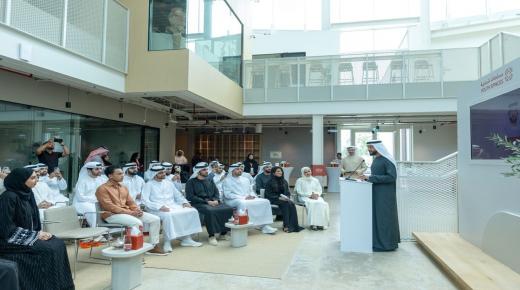 سلطان النيادي يعتمد أول “مساحة شبابية” في العاصمة أبوظبي
