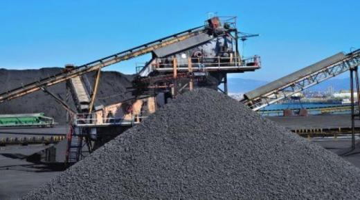 اوكرانيا تسارع الخطوات في تجارة الفحم