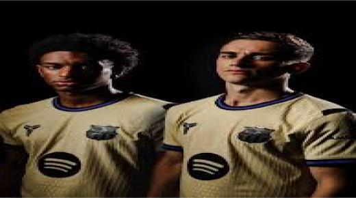 برشلونة يكشف عن قميصه الاحتياطي بالموسم الجديد ضد سيول الكوري الجنوبي