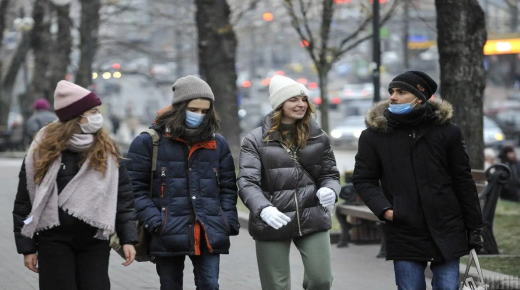 انخفاض عدد حالات الإصابة الجديدة بـ COVID-19 في اوكرانيا