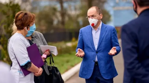 وزير الصحة لا يوجد حظر على التجارة عبر الإنترنت في اوكرانيا