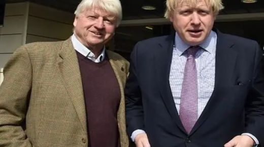 والد جونسون يغيير جنسيته بعد خروج بريطانيا من الاتحاد الأوروبي