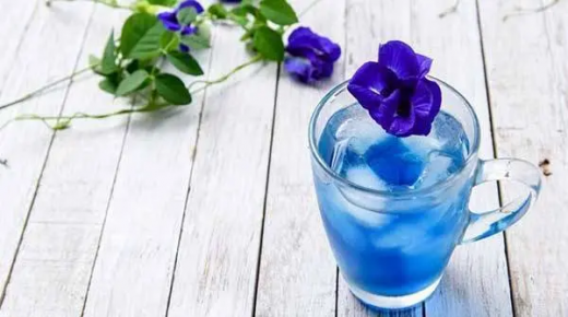 هل سمعت بالشاي الازرق… اليك فوائده الرهيبة