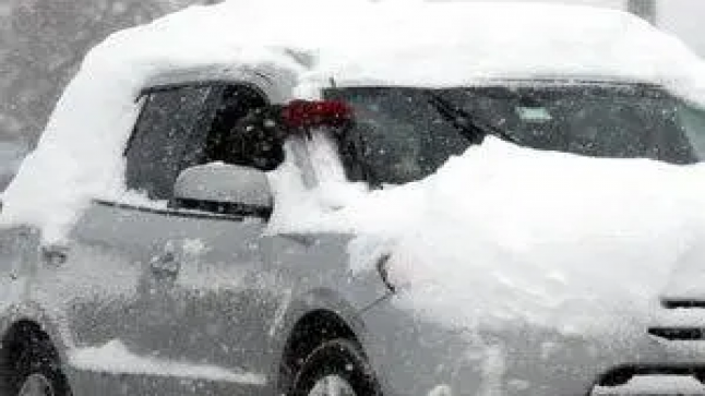 اشياء لا يمكن تركها في السيارة خلال الشتاء