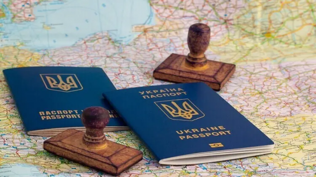 130 دولة يمكن للاوكرانيين دخولها بدون تأشيرة