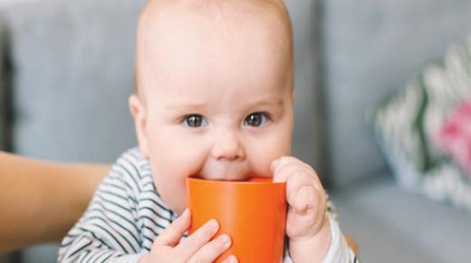 تحذير للأمهات.. “شرب المياه” يقتل رضيعة