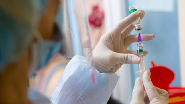 تطعيم 34000 أوكراني ضد فيروس كورونا في يوم واحد