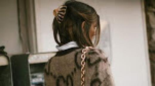 تعرف على اسباب نمو الشعر الدهني بسرعة