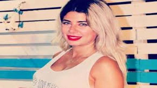 إيفونا نادر حامل بطفلها الأول