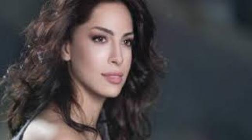 بعد اختفائها الغامض..آمال ماهر تطمئن جمهورها: أُصبت بكورونا وتعافيت