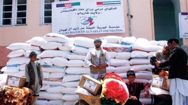 حاكم دبي يرسل 13 طناً من المساعدات إلى أفغانستان