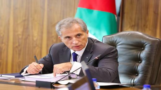 الاردن .. جعفر حسان تفقد 93 موقعا في جميع محافظات المملكة