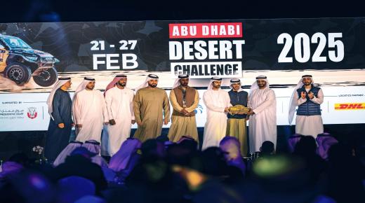 ياس بن حمدان بن زايد يُتوّج الفائزين في رالي أبوظبي الصحراوي 2025