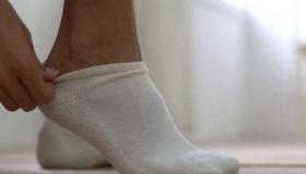 حكم المسح على الجورب اثناء الوضوء