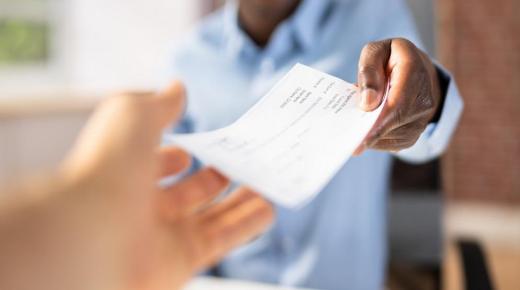 ارتفاع عدد الشيكات المرتجعة في الأردن خلال تموز 74.6%