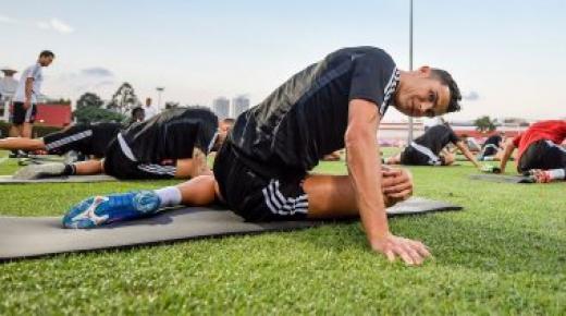 مباراة يوفنتوس وتوتنهام فى ظهور سارى الأول