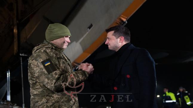 تزامنا مع احتفالات العام الجديد… الرئيس الاوكراني يدخل السرور الى قلوب مواطنيه