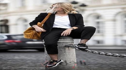 طريقة تنسيق البدلة السوداء بستايل كاجوال