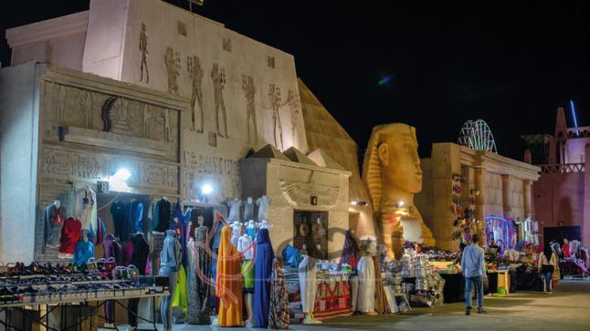 إقبال كبير على الجناحين السعودي والمصري في مهرجان الشيخ زايد