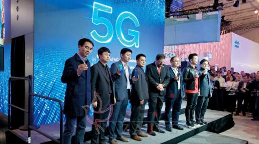 «التوصيل الذكي» ثورة صناعية جديدة «تخلخل» أوضاع المؤسسات خلال العقد المقبل