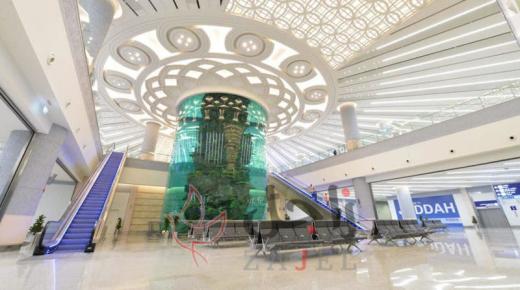 تدشين أكبر حوض سمك في مطار جدة على مستوى العالم