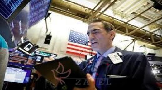 بورصة وول ستريت تغلق على ارتفاع طفيف بعد تعليقات ترامب بشأن التجارة