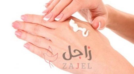 7 نصائح مهمة للتخلص من مشكلة جفاف اليدين فى الشتاء..