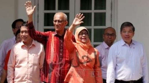 رئيسة سنغافورة تصل إلى الكويت في زيارة رسمية