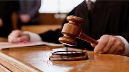 امرأة سبعينية تقتل زوجها ووالديه بعدما تعبت من رعايتهم